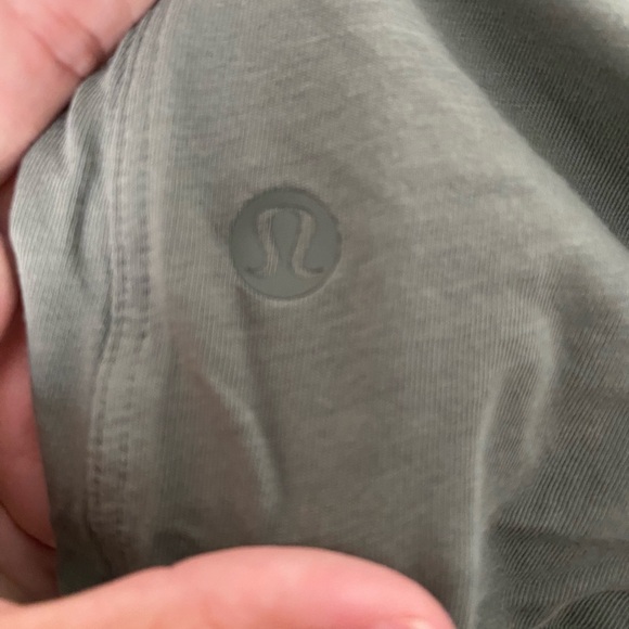 Lululemon Time To Restore Tank Sage Size 6 - Picture 4 of 6